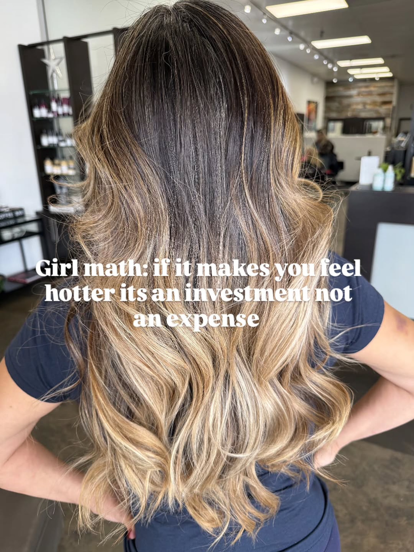 Looking good, feeling good, investing wisely. That’s girl math. 💖
@styledby_heather
#colorcorrection #ocblondespecialist #selfcareisntselfish #hairinvestment #girlmath
